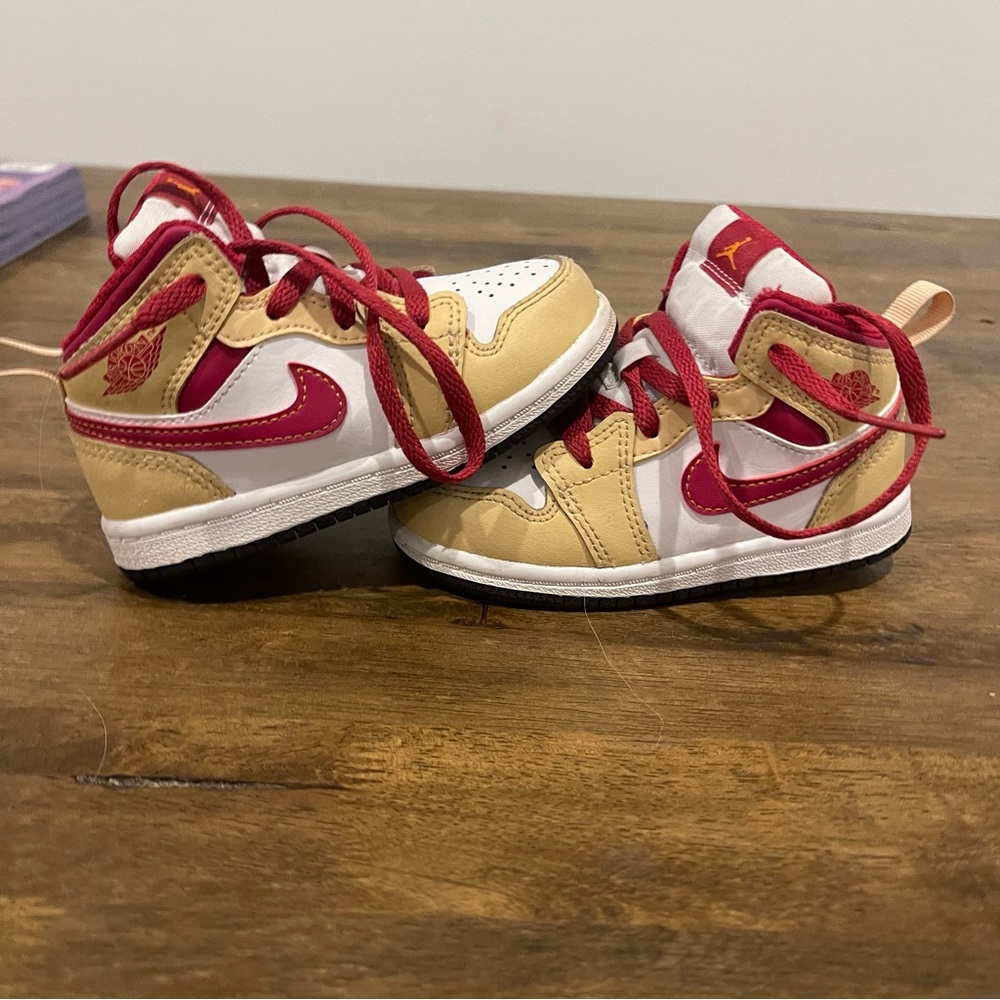 Toddler Nike Shoe’s